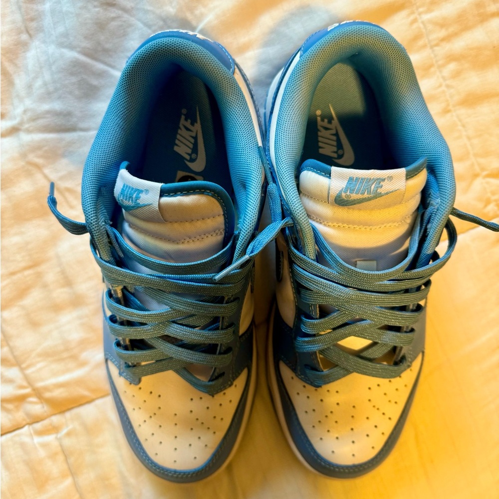Nike Dunk Low UNC (2021) Size 8 - Picture 3 of 5